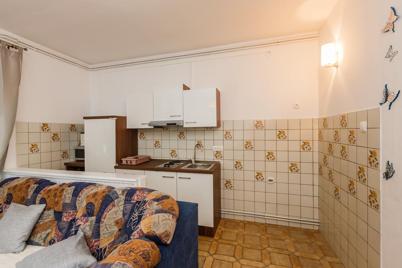 Apartman Mila Kastela Dış mekan fotoğraf