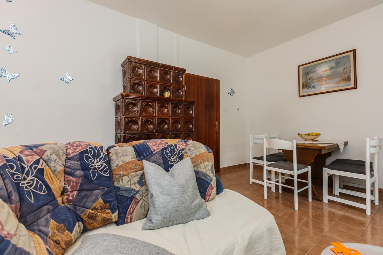 Apartman Mila Daire Kastela Dış mekan fotoğraf