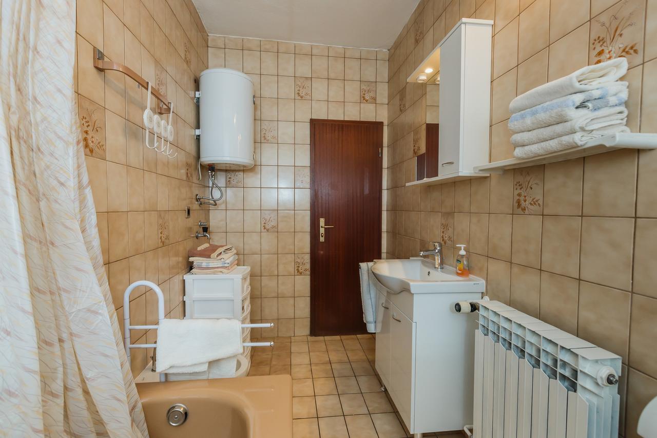 Apartman Mila Daire Kastela Dış mekan fotoğraf